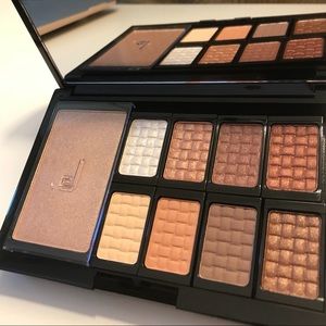 New Doucce Freematic Eyeshadow Pro Palette Nude
